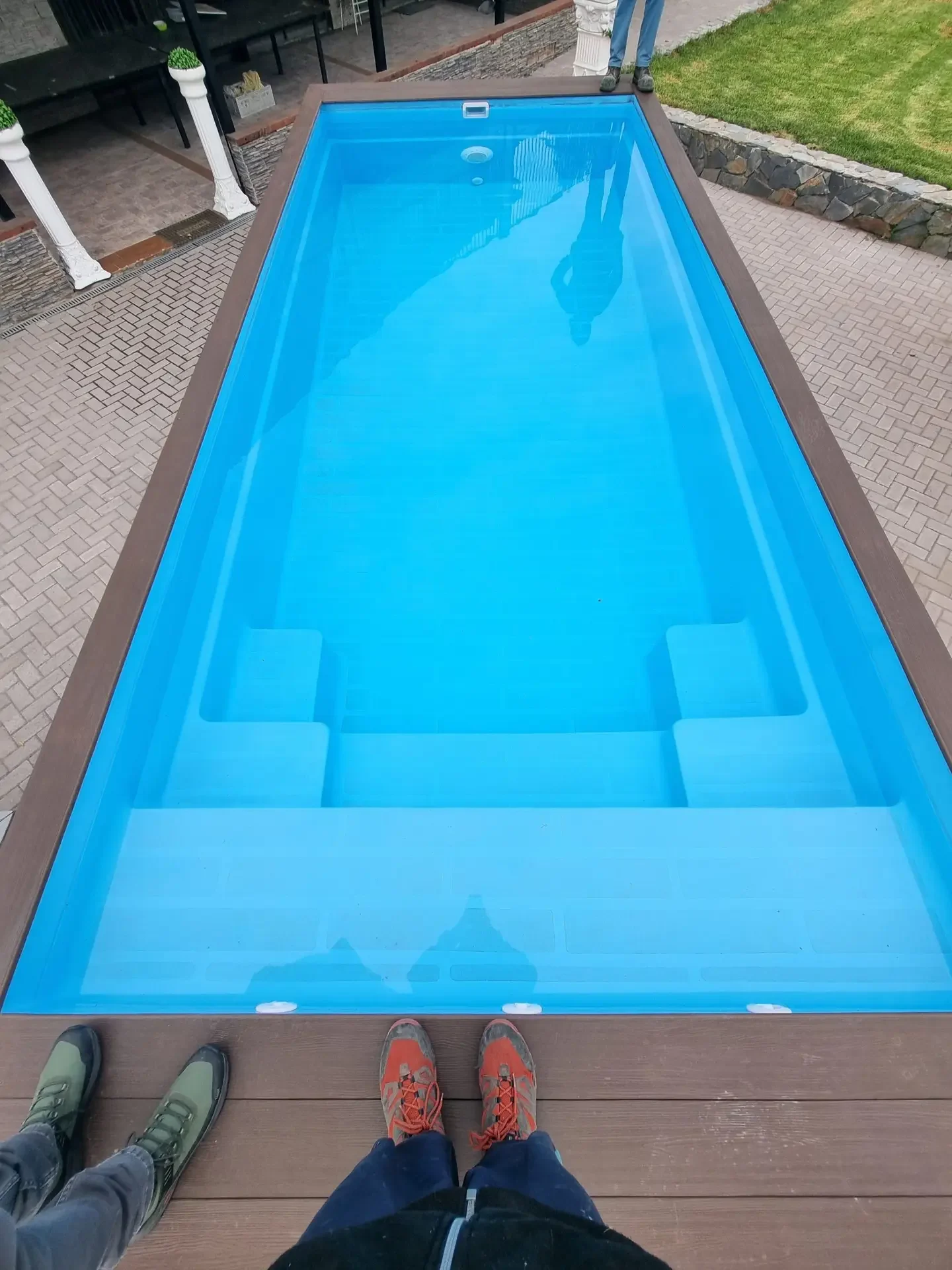 Piscina Container Donde Sea edición rojo óxido